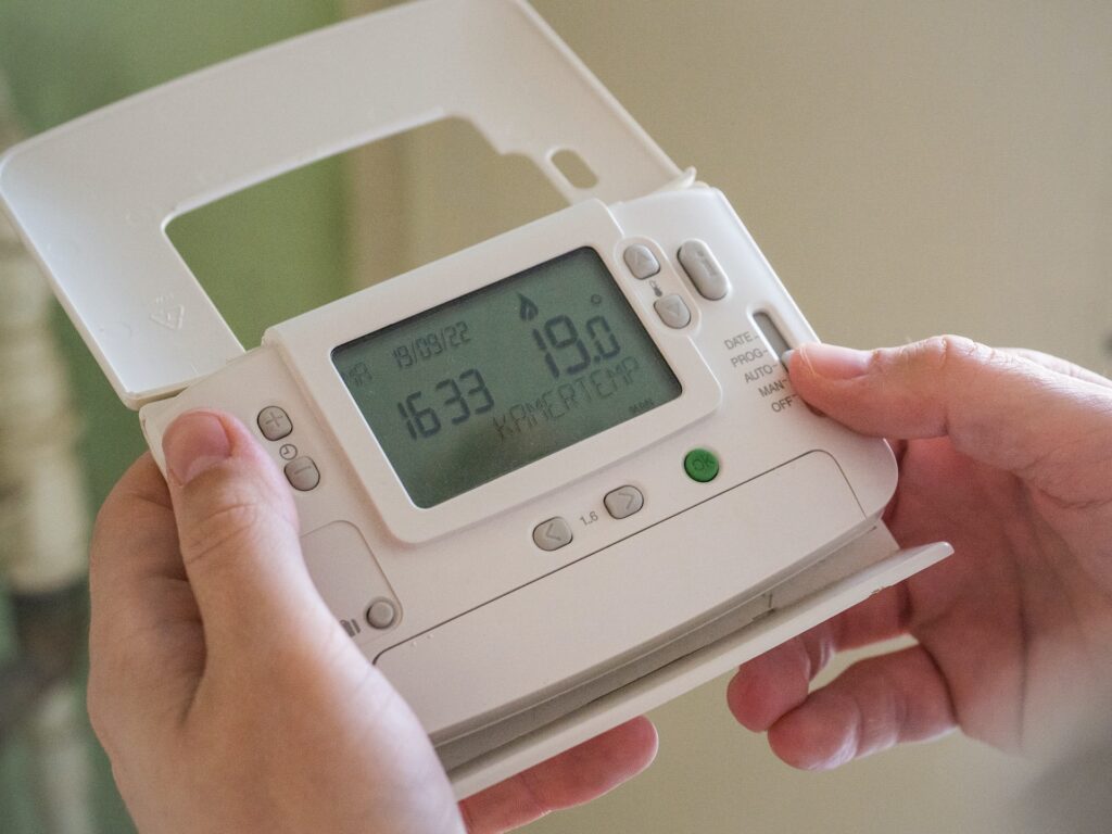 heating system thermostat